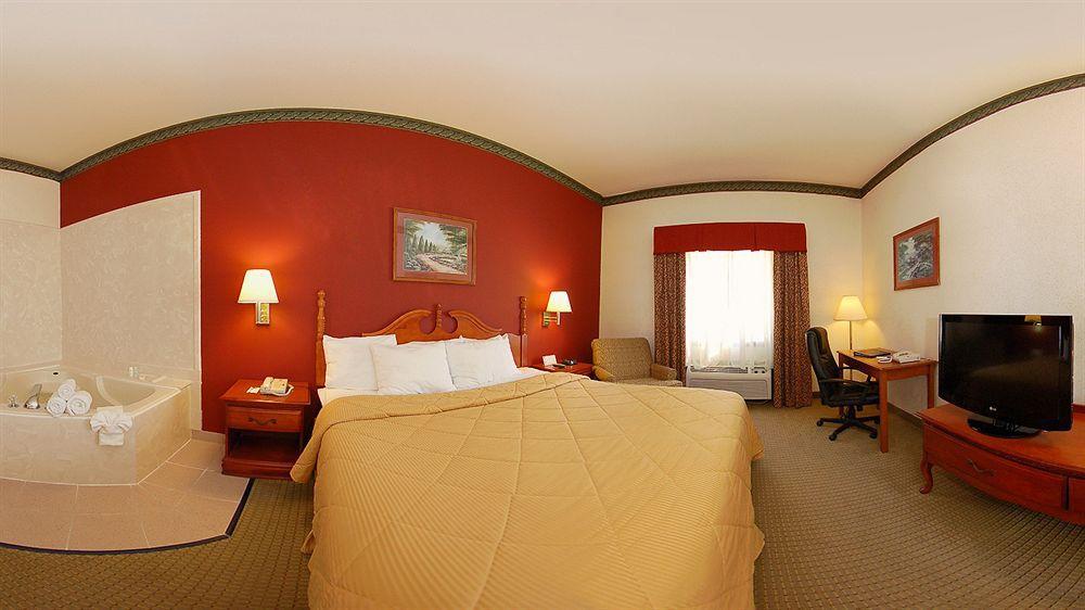 מלון Wingate By Wyndham Biloxi - Ocean Springs מראה חיצוני תמונה
