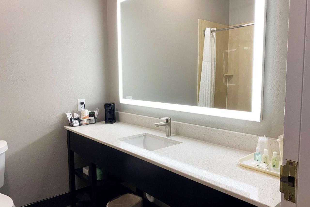 מלון Wingate By Wyndham Biloxi - Ocean Springs מראה חיצוני תמונה